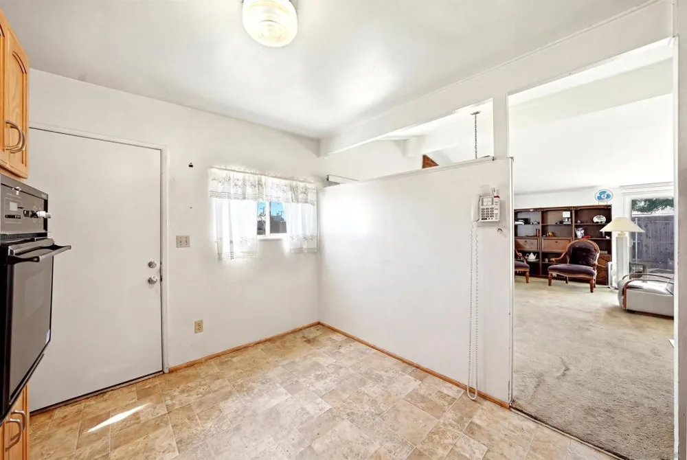 9371 Fermi San Diego, CA 92123