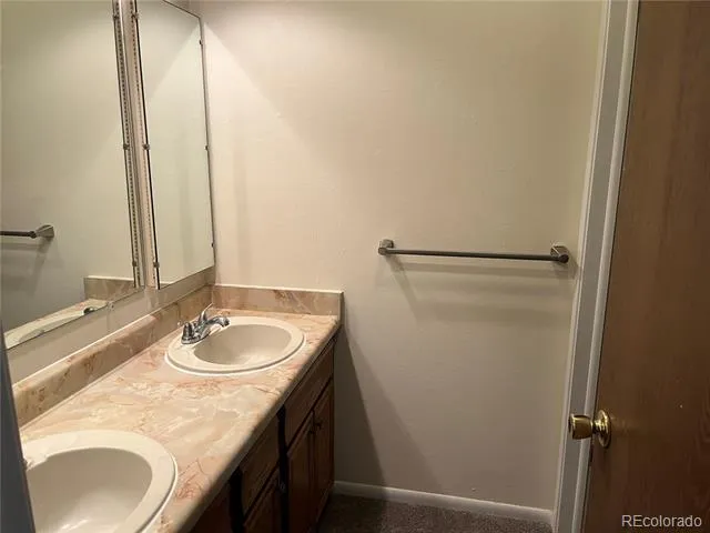 17692 E Eastman Place Aurora, CO 80013