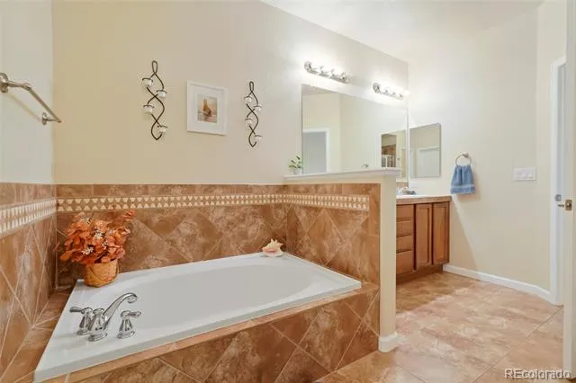 11384 Xavier Drive #203 Westminster, CO 80031
