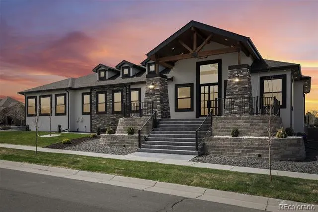 27330 E Nova Circle Aurora, CO 80016