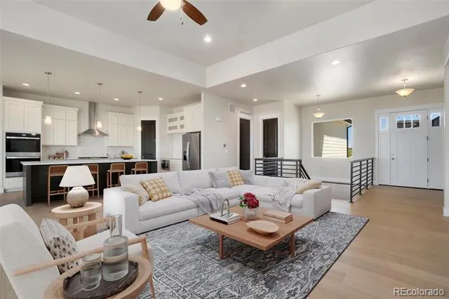 24113 E 36th Place Aurora, CO 80019
