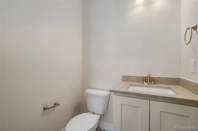24113 E 36th Place Aurora, CO 80019