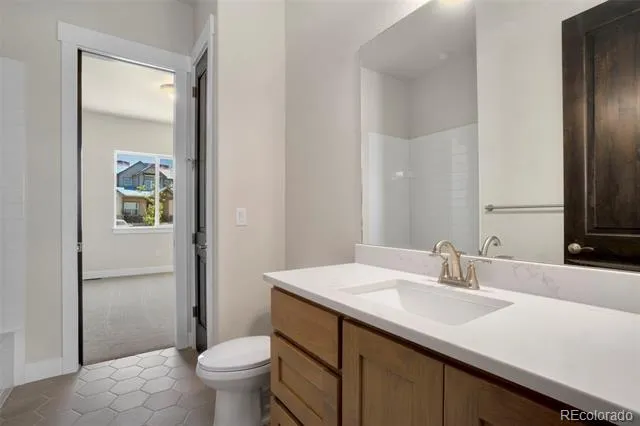 24113 E 36th Place Aurora, CO 80019