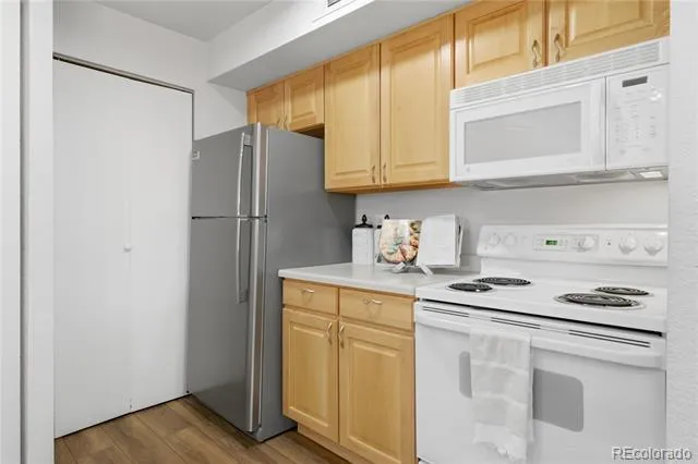 6001 S Yosemite Street #B202 Greenwood Village, CO 80111