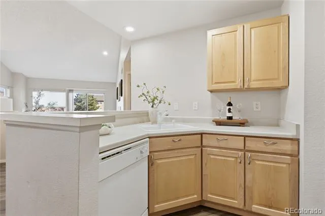 6001 S Yosemite Street #B202 Greenwood Village, CO 80111
