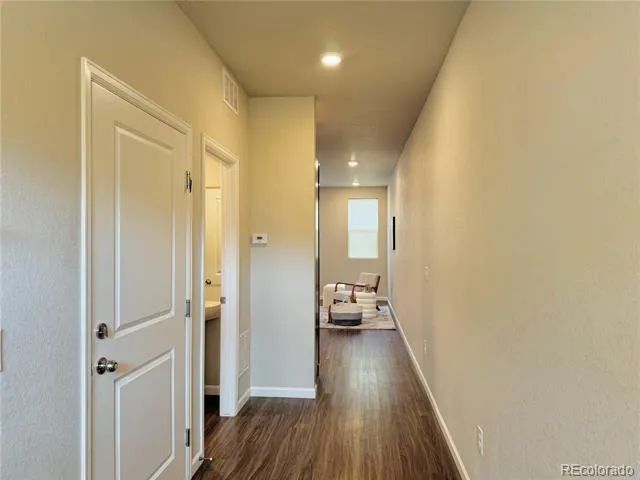 1070 Oak Circle Denver, CO 80215