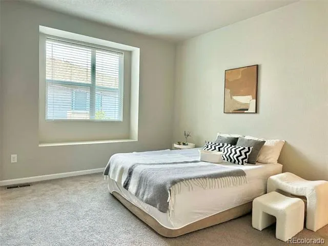 1070 Oak Circle Denver, CO 80215