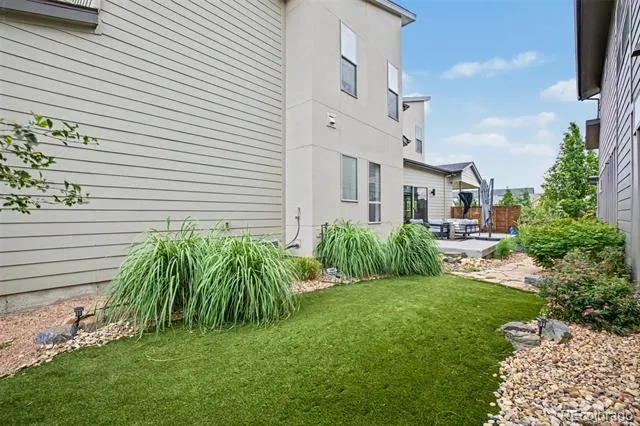 9761 Taylor River Circle Littleton, CO 80125