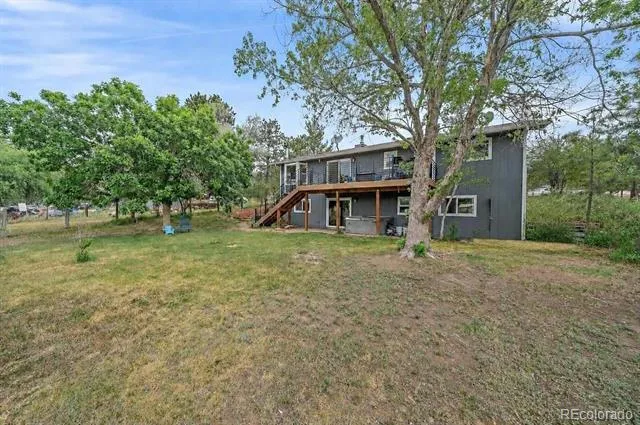 5360 Pine Ridge Drive Elizabeth, CO 80107