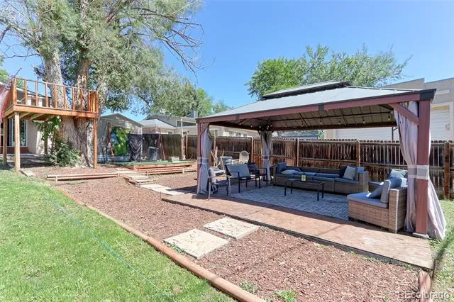 1536 S Meade Street Denver, CO 80219