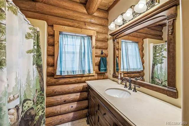 13507 Lonesome Cove Road Hotchkiss, CO 81419