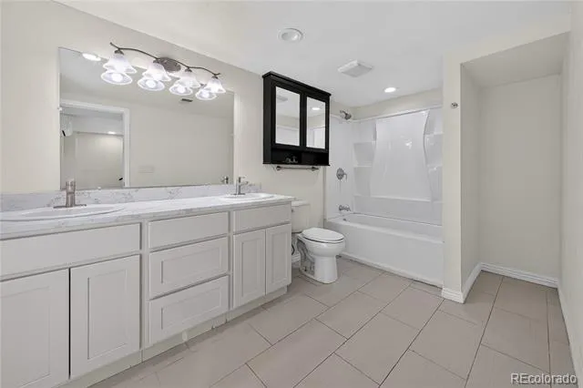 5881 S Quatar Circle Centennial, CO 80015