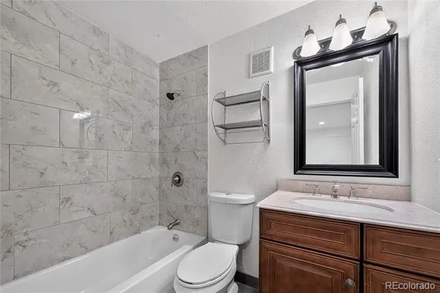 5881 S Quatar Circle Centennial, CO 80015