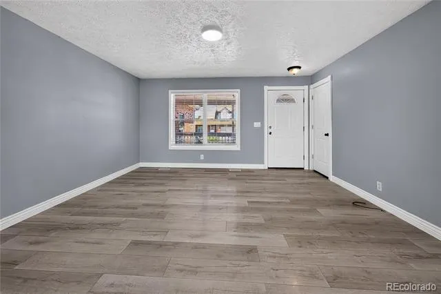 5881 S Quatar Circle Centennial, CO 80015