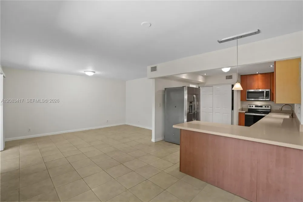 1749 SW 81st Ln #5-30 Davie, FL 33324