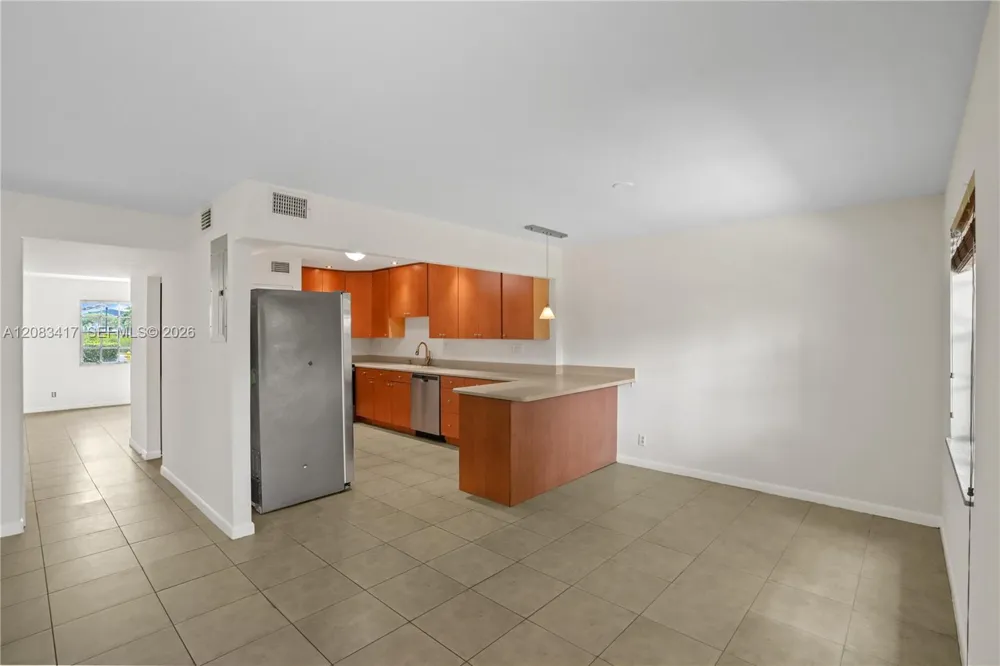 1749 SW 81st Ln #5-30 Davie, FL 33324