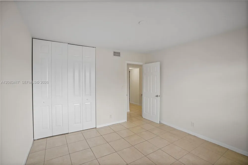 1749 SW 81st Ln #5-30 Davie, FL 33324