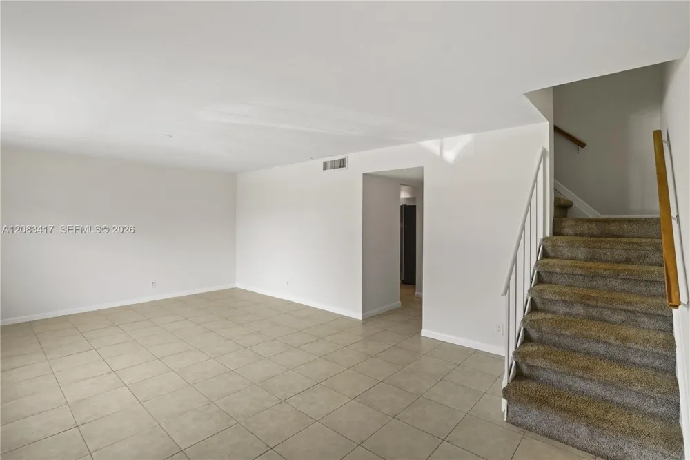 1749 SW 81st Ln #5-30 Davie, FL 33324