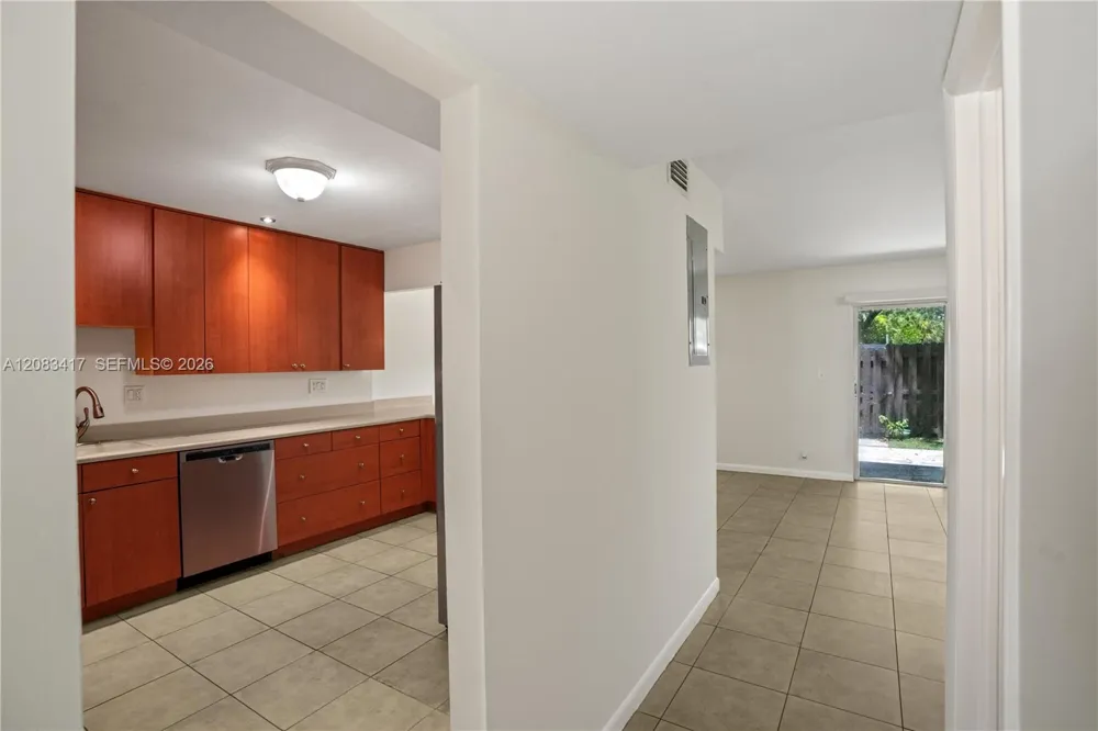 1749 SW 81st Ln #5-30 Davie, FL 33324