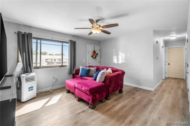 4365 Drummond S Colorado Springs, CO 80906