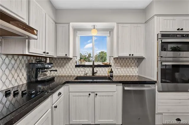 369 Burgess Drive Castle Rock, CO 80104