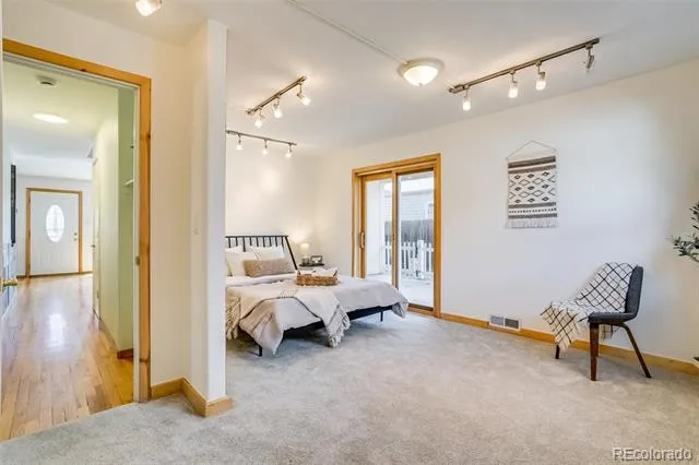 1385 S Hudson Street Denver, CO 80222