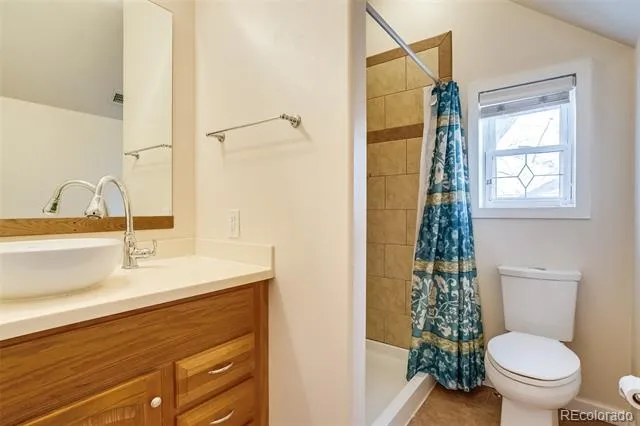1385 S Hudson Street Denver, CO 80222