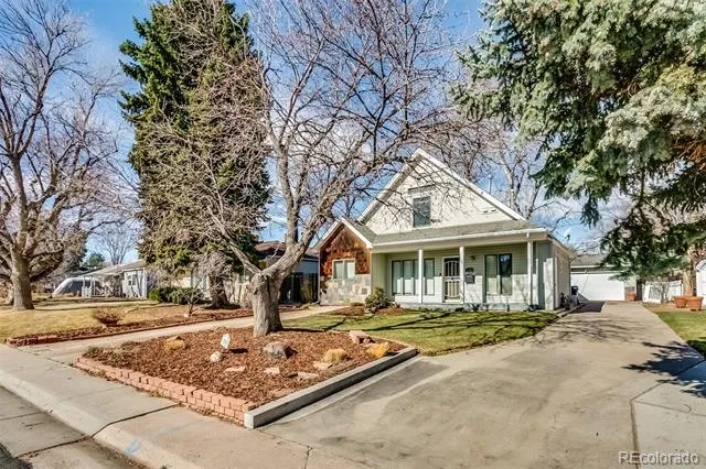 1385 S Hudson Street Denver, CO 80222
