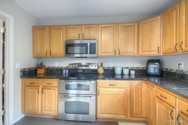 17085 Foxcross Drive Monument, CO 80132