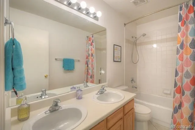 17085 Foxcross Drive Monument, CO 80132