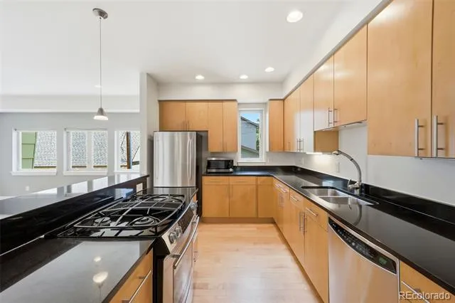 1743 W 33 AVENUE Denver, CO 80211