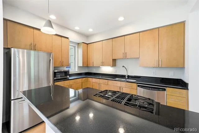1743 W 33 AVENUE Denver, CO 80211