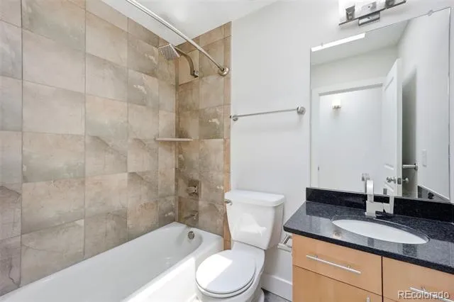 1743 W 33 AVENUE Denver, CO 80211