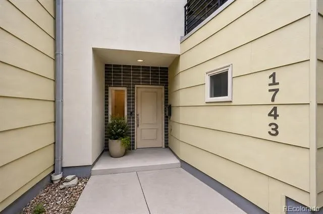 1743 W 33 AVENUE Denver, CO 80211