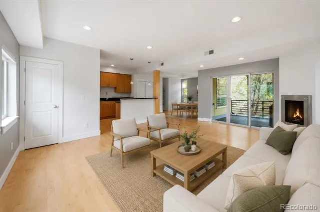1743 W 33 AVENUE Denver, CO 80211