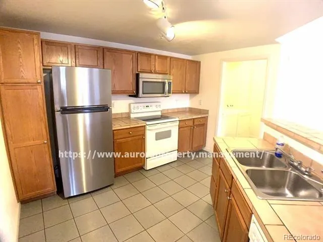 5765 Genoa Way #1-305 Aurora, CO 80019