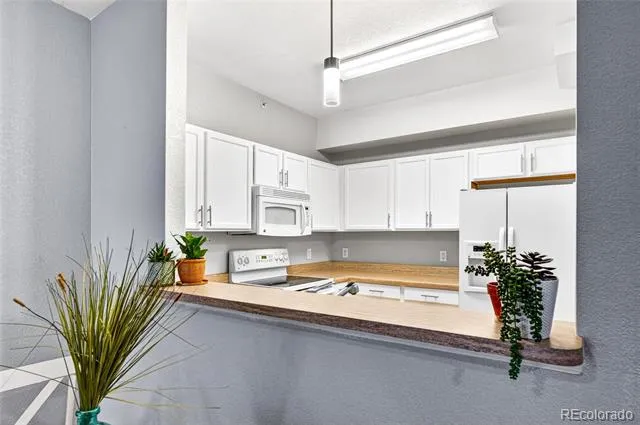 9758 Laredo St #28C Commerce City, CO 80022