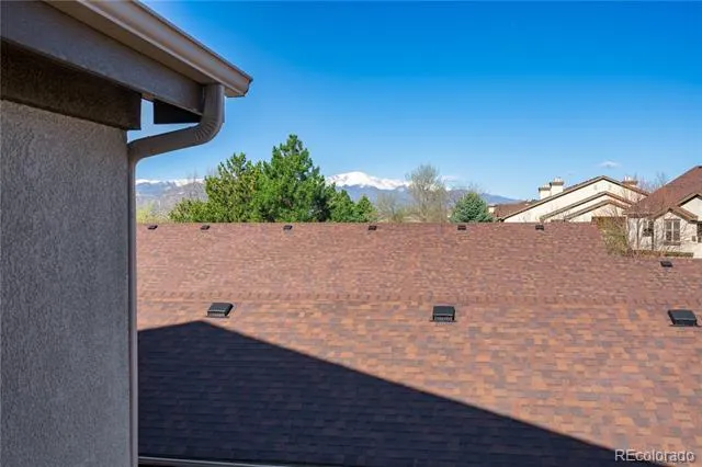 3780 Riviera Grove #204 Colorado Springs, CO 80922