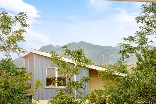 1617 Yellow Pine Avenue Boulder, CO 80304
