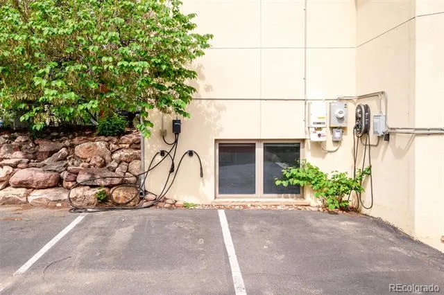 1617 Yellow Pine Avenue Boulder, CO 80304