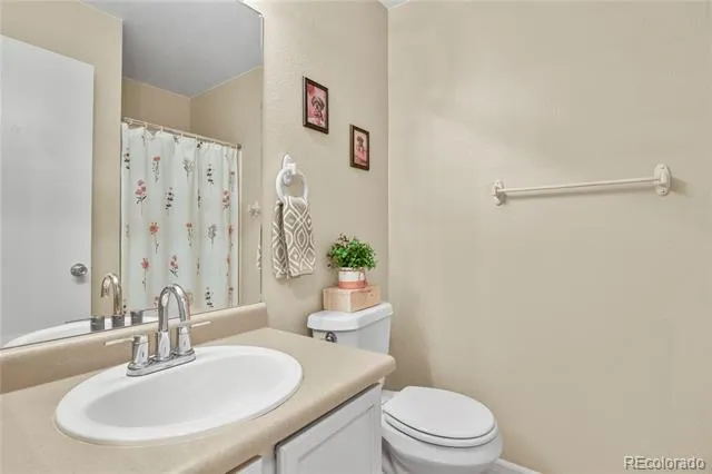 6634 Akerman Drive Colorado Springs, CO 80923