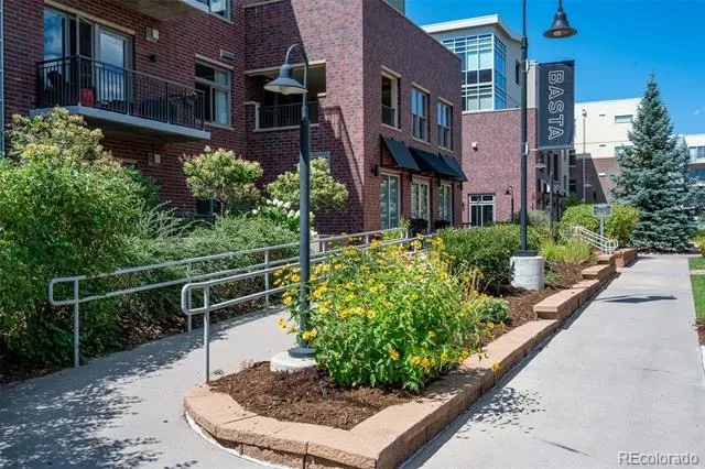 3601 Arapahoe Avenue #424 Boulder, CO 80303