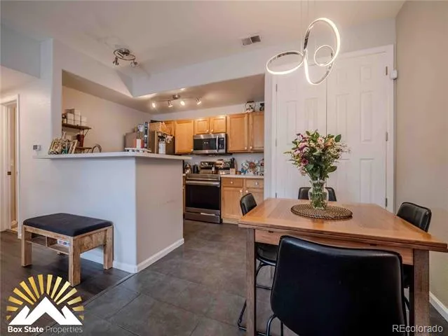 8371 S Upham Way #208 Littleton, CO 80128