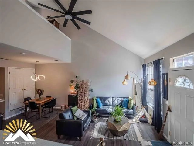 8371 S Upham Way #208 Littleton, CO 80128