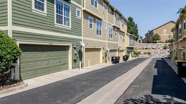 619 Hanging Rock Place Castle Rock, CO 80108