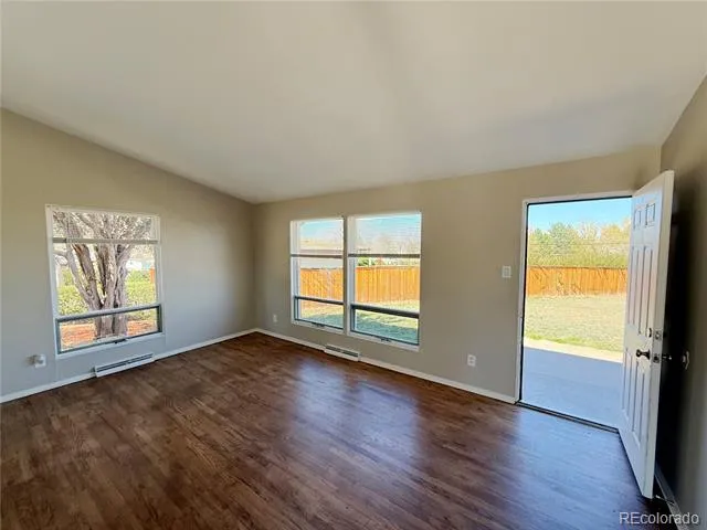 5674 W Chestnut Avenue Littleton, CO 80128
