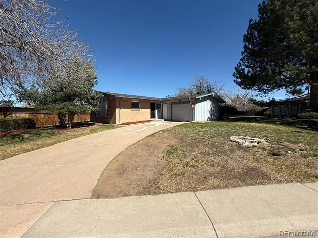 5674 W Chestnut Avenue Littleton, CO 80128