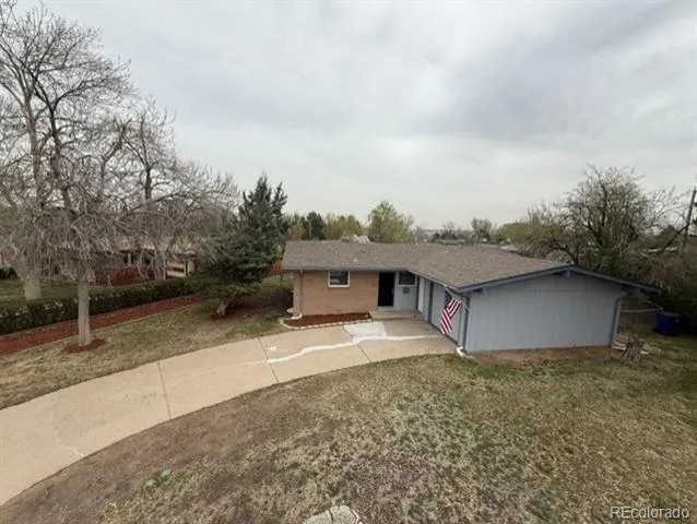 5674 W Chestnut Avenue Littleton, CO 80128
