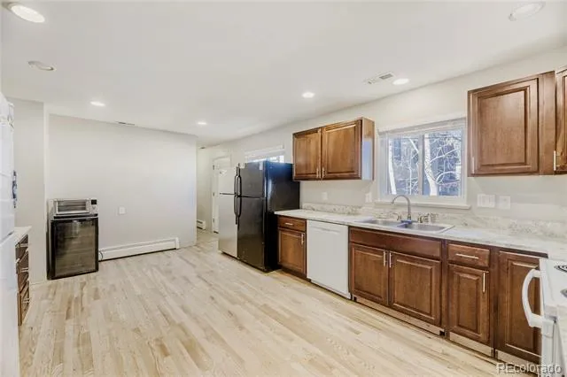 2705 E Evans Avenue Denver, CO 80210
