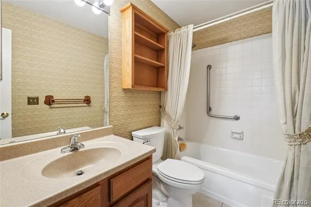 3500 S Telluride Circle #A Aurora, CO 80013